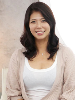 Shizuka Momoi